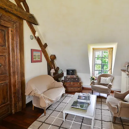 Bed & Breakfast Charmilles Des Cordeliers