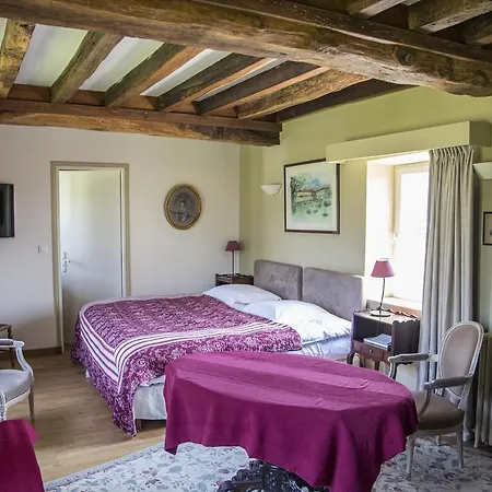 Charmilles Des Cordeliers Bed & Breakfast 3*