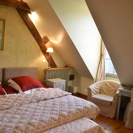 Couette-café Charmilles Des Cordeliers 3*