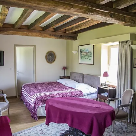 Charmilles Des Cordeliers Couette-café 3*
